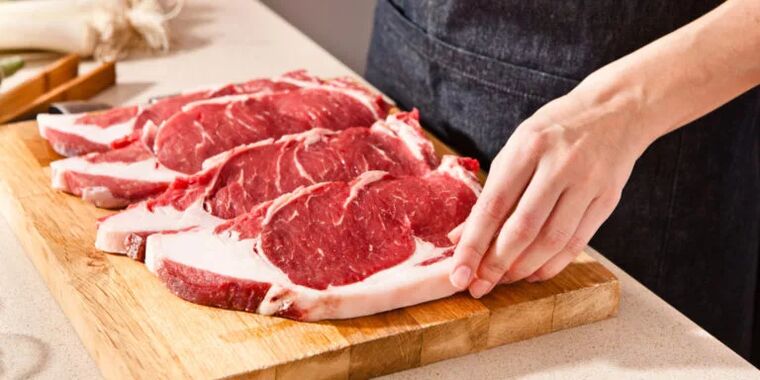 Manger de la viande rouge pour les varices
